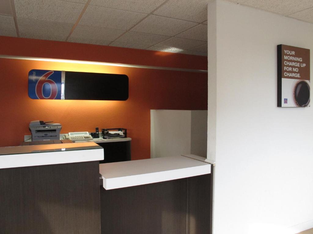 Motel 6 Baltimore Md Buitenkant foto